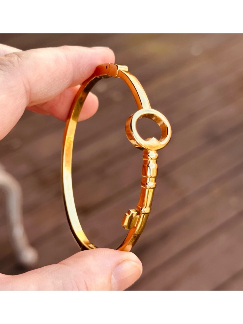 FOSSIL Gold-tone Iconic Bangle Bracelet w/ Distinct Skeleton Key Motif Jewelry